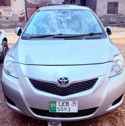 Toyota belta 2010/2013 family use car urgent sale