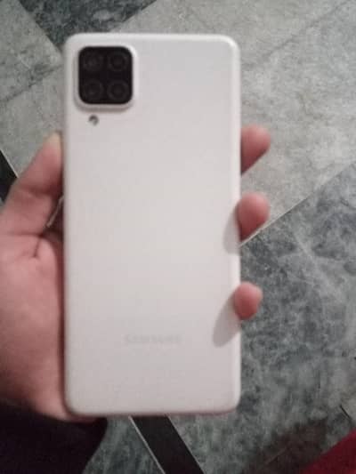 Samsung galaxy a12