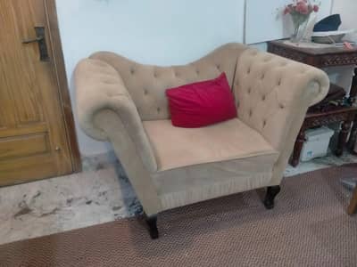 selling furniture