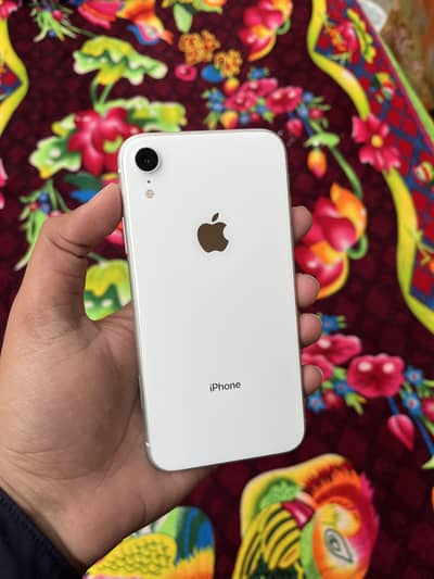 iPhone xr 128gb