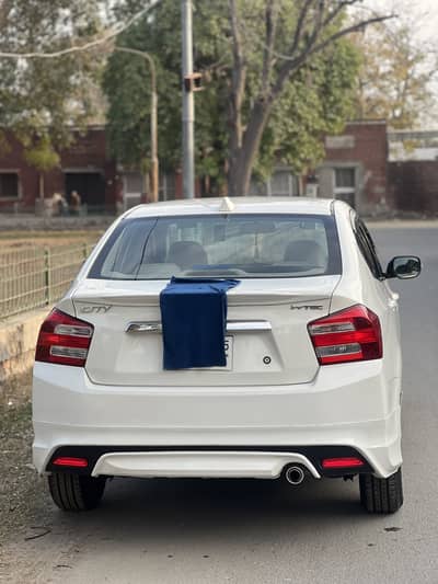 Honda City 2015 1.3 Manual (Total Genuine)