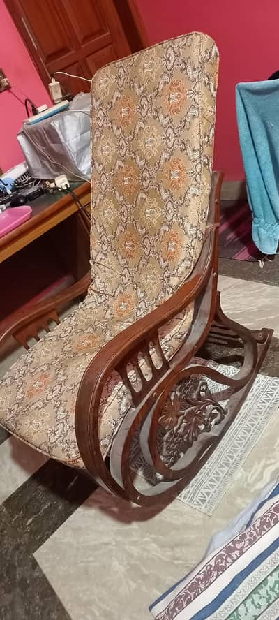 ROCKING CHAIR FOR SALE
