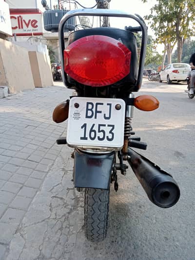 Total genuine 125 Honda 2018 model