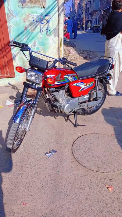 HONDA CG 125 2023 MODAL