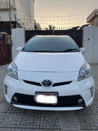 Toyota Prius S for sale 2015/18