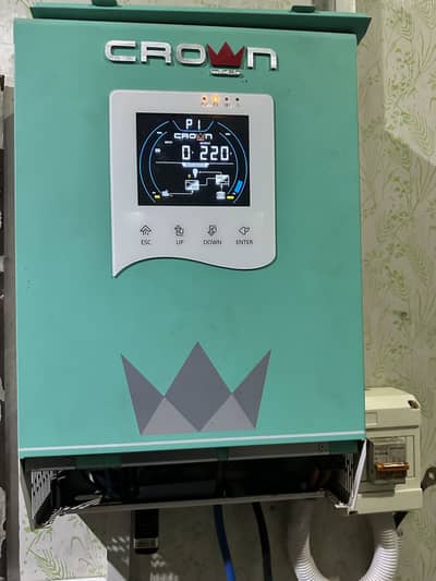 3 months used hybrid solar inverter 10/10