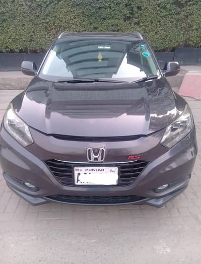 Honda Vezel Hybrid Z Package Full Option model 2014/20