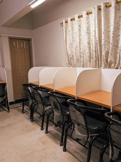 Office For Rent In Model Colony - Malir