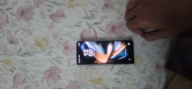 Samsung fold 4 non pta front screen fresh