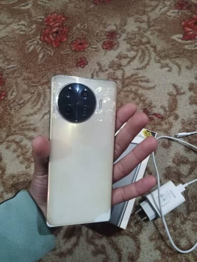 techno spark 20 pro pluss