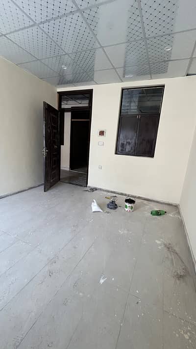 BIG STUDIO FLAT FOR SALE ON REASONABLE PRICE