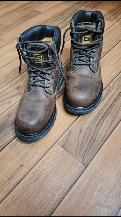 CaterPillar ßrown HOLTON Sß Safety Boots (Size 42)