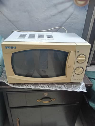 Orient Microwave Oven