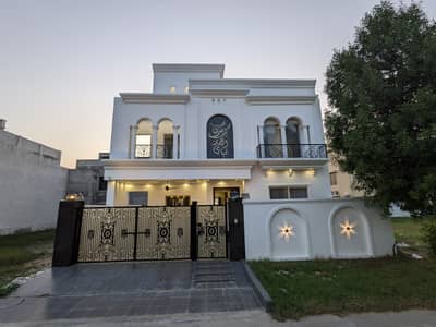 10 MARLA NEW BRAND DOUBLE STORY HOUSE AVAILABLE FOR SALE, IN CITI HOUSING GUJRANWALA ON PRIME LOCATION.