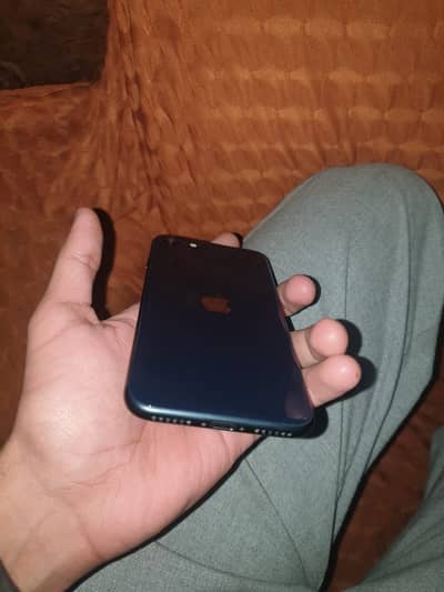 Iphone se 3rd gen urgent sale