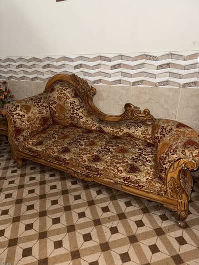 Chenioti Sofa ,Deewan and tables