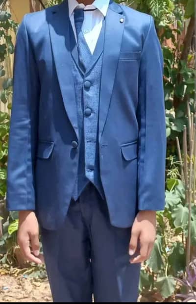 Pant coat 10-12 years old