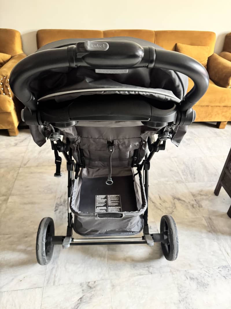 stroller 3