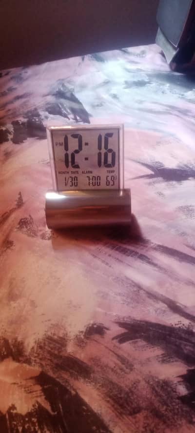 yah bahut acchi Ghadi Hai Uska reason yah hai ki bus Mere Ko Nahin