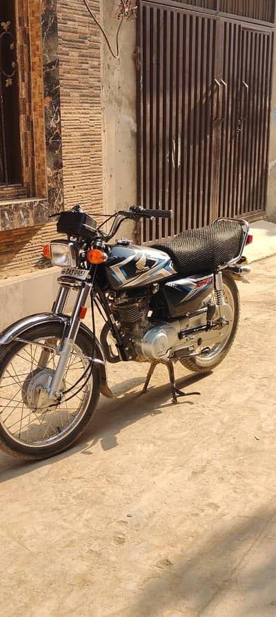 Honda CG 125 (Slightly Used)