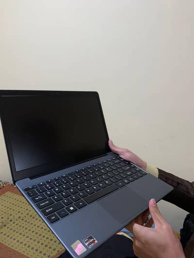 Core I5 13th generation 256 gb storage 8gb ram never touched boxpacked