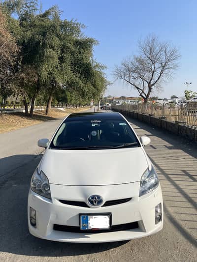 Toyota Prius G Touring Leader Pakage