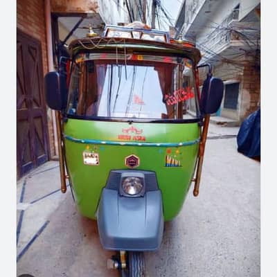 kisi Bhai ny riksha rent pe dena ho to rabta kry. . . . 03164165424