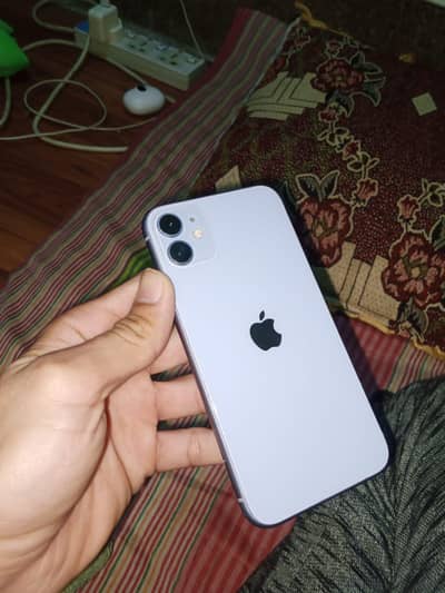 iPhone 11 64gb Factory unlock Read ad