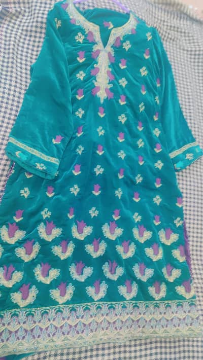 3 pieces Stitched embroided velvet suit