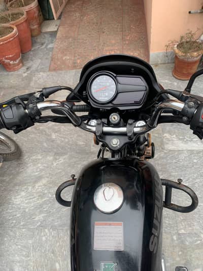 suzuki gd 110s black colour