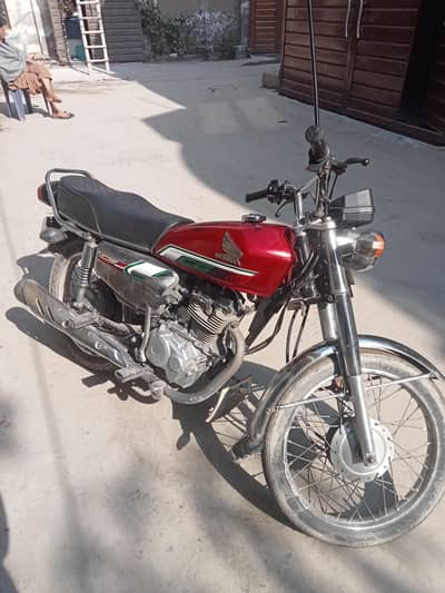 Honda 125 Self Start 5 gear total genuine