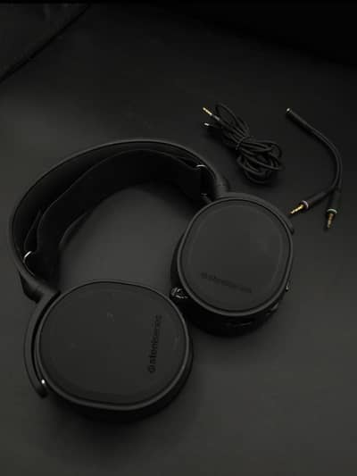 steelseries artics 3 headphones