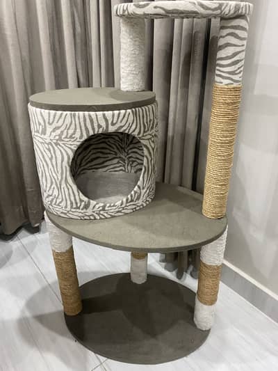 Brand New Multi Story Cat Tree