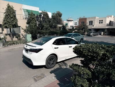 Toyota corolla altis automatic 1.6