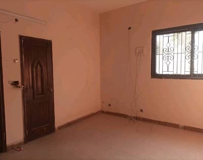 1 kanal Commercial House For Rent Near Emporium Mall For IT office, software House, Call Centre