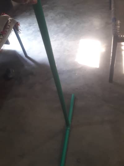 Unbreakable whiper for house cleaning