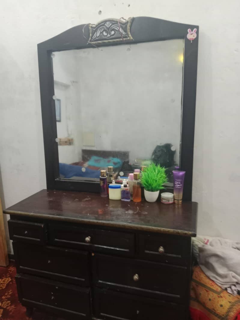 Dressing Table 1