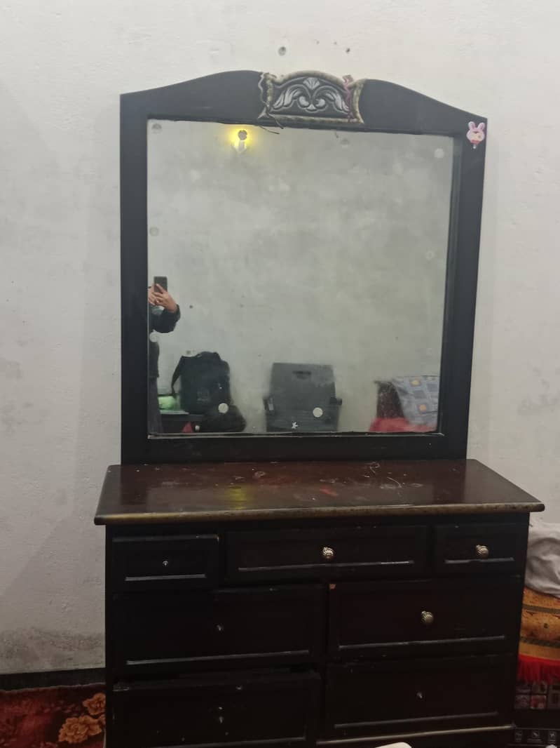 Dressing Table 2