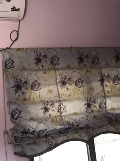 2 set of blue color blinds