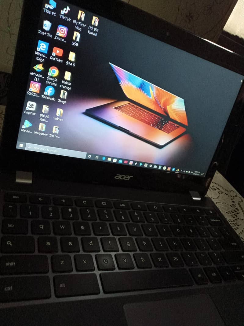 Laptop 0