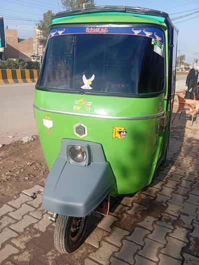 New asia auto rickshaw