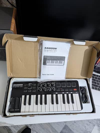 Samson Graphite M25 Midi Keyboard