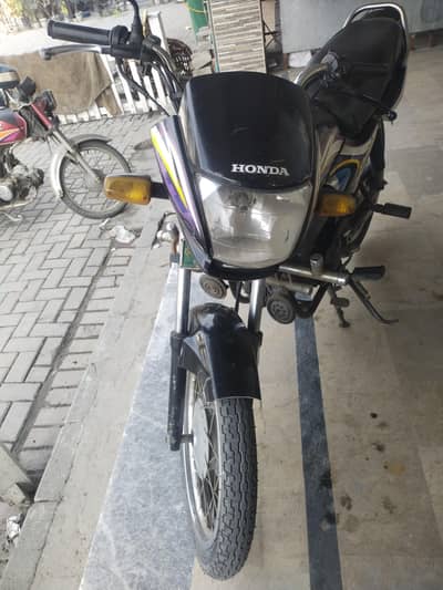 Honda brider