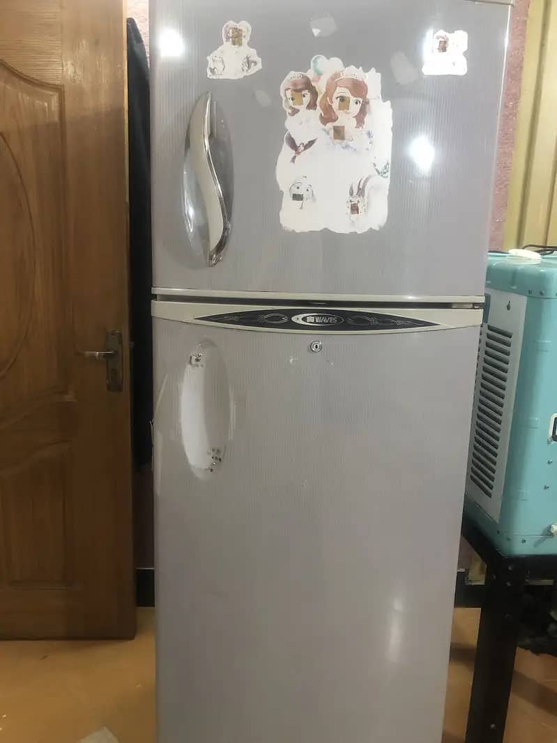 Refrigerator waves 1