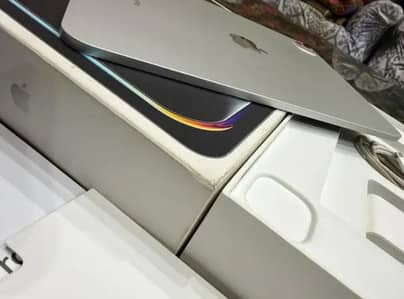 Apple iPad pro M4 Apple penice complete box