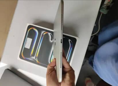 Apple iPad pro M4 Apple penice complete box