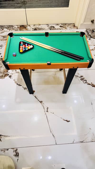 Mini Snooker / Pool Table for Sale – Complete Set