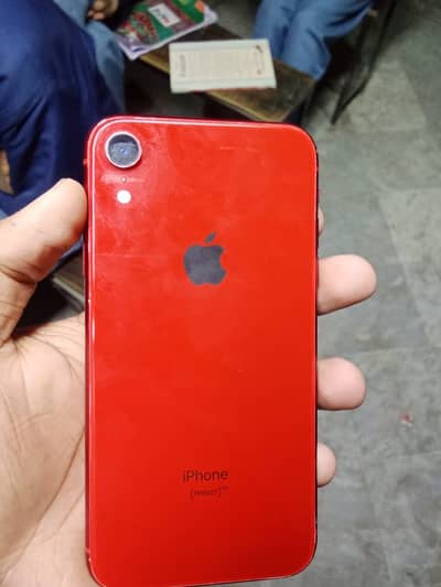 I phone xr 64gb PTA