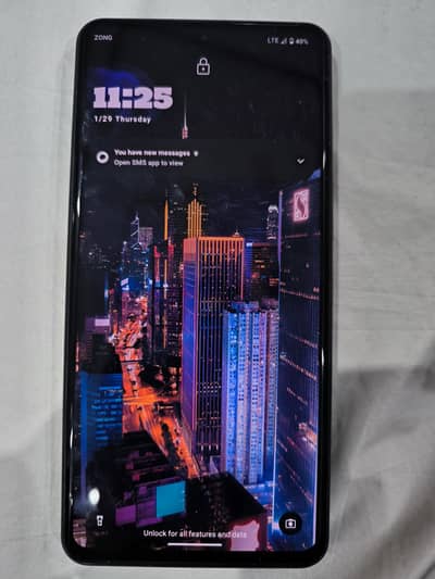 SHARP AQOUS R7 12GB RAM 256GB STORAGE