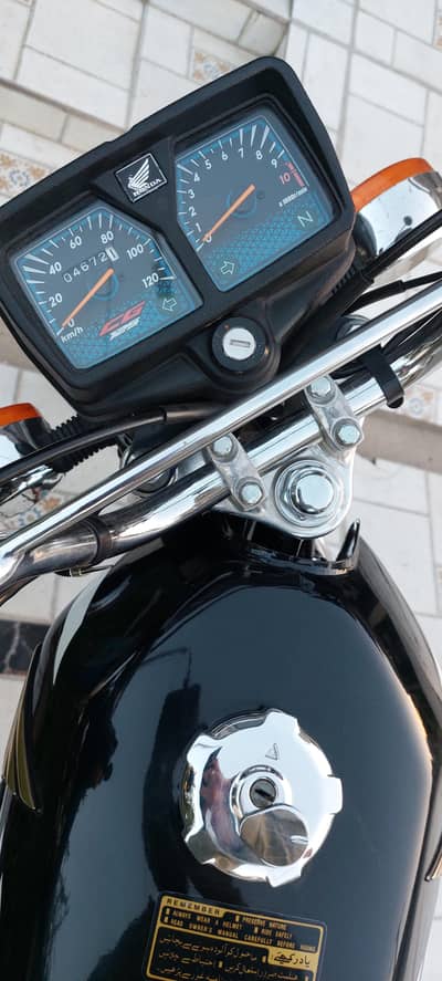 honda 125 black 2025